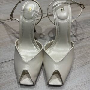 Zara Women's White Peep-Toe Heels